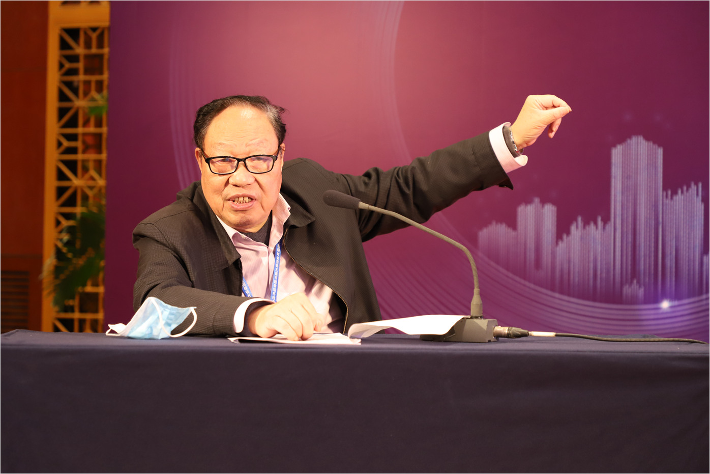 size- 郑颖人.jpg